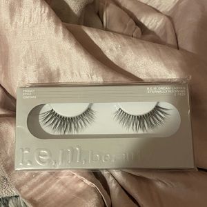 Rem beauty lashes